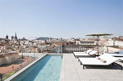 12 Best Boutique Hotels in Barcelona With Rooftop Pools