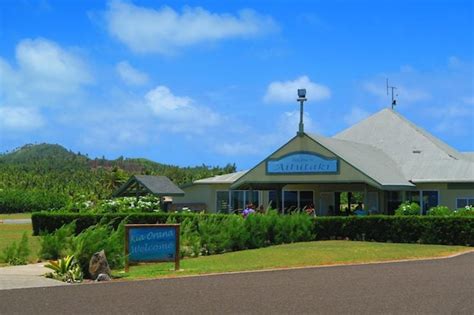 The Independent Traveler's Guide To Aitutaki | X Days In Y