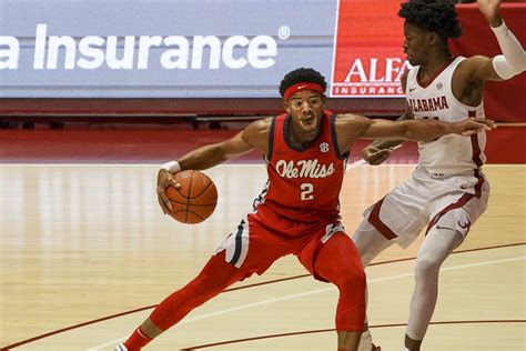 Ole Miss Basketball: Rebels open SEC play with loss at Bama