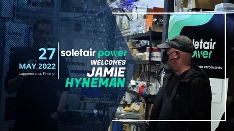 MythBusters co-host Jamie Hyneman impressed by the novelty of Soletair Power's carbon capture ...