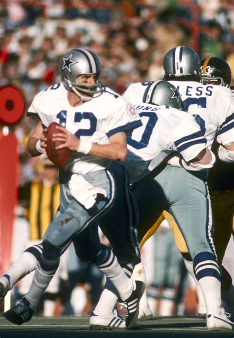 Roger Staubach Dallas Cowboys | Dallas cowboys, Cowboys players, Dallas cowboys fans