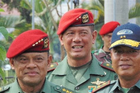 Danjen Kopassus Ingin Kumpulkan Keluarga Besar Baret Merah | Republika ...