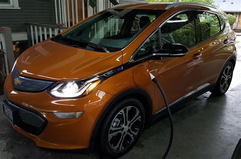 Chevrolet Bolt EV Review: At 200+ miles with juice to spare, this is ...