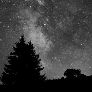 Black and white Milky Way | Damien CORBY | Flickr