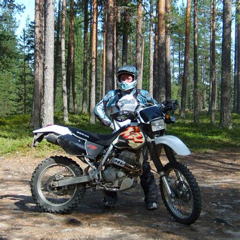 Honda XR 400 Specs and ModificationsDirty Motorcycle Adventures