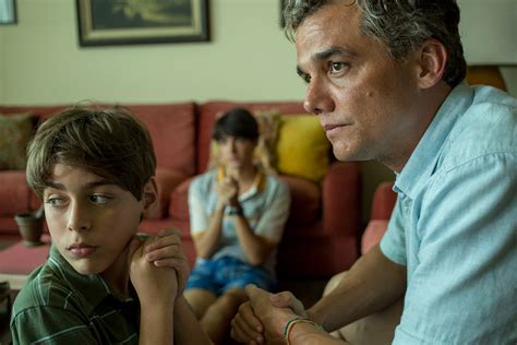 'Sergio' Review: Portrait of a U.N. Peacemaker as Real-Life Superhero