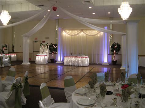 The Best Wedding Decorations: Wedding Dance Floor Decorations Ideas