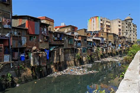 Dharavi, Mumbai: Development, Economy and Life in the Slum - Owlcation