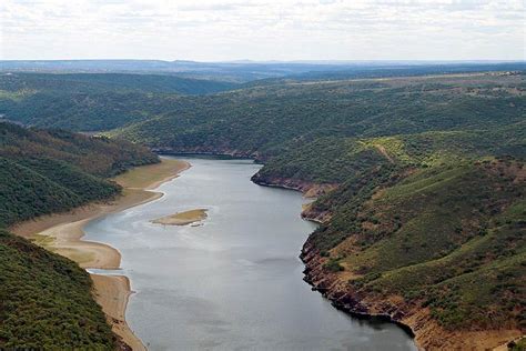 EXTREMADURA TRAVEL: El río Tajo El Parque Natural de Monfragüe se ...