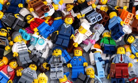 16 Most Valuable Lego Minifigures Worth Money