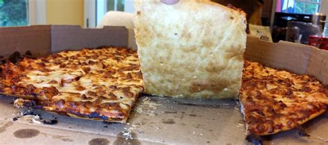 The 5 Best Domino's Crust Types (Complete Rankings)