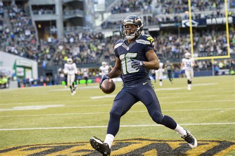 Tyler Lockett won't stop making plays, deserves late-round fantasy consideration - SBNation.com