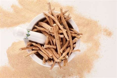 Ashwagandha Benefits For Weight Loss: Here’s How This Ancient Herb Can Help You Lose Weight