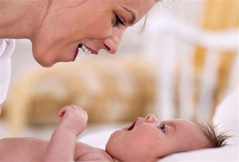 Say “Up, Please!” Encouraging Babies’ First Words Through Imitation | Love Talk Read