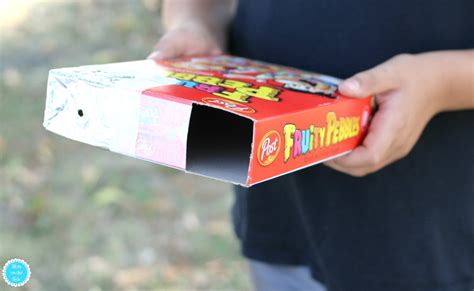 Eclipse Glasses Using Cereal Box - Karon Brunhilde