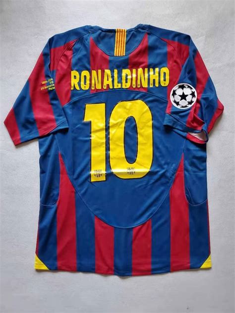 2005-2006 UEFA Barcelona Ronaldinho 10 Soccer Jersey Home | Etsy