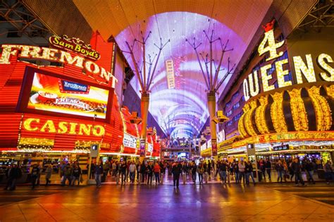 Is it Worth Going to Downtown Las Vegas? YES – Here’s Why! – Feeling ...