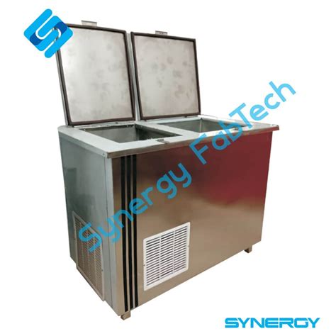 Medium Commercial Ice Cream Freezer, Capacity: 200 Litre at Rs 15000 in Mumbai