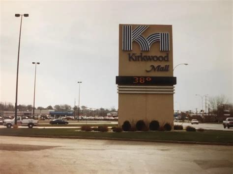 Remembering Stores From Years Gone By At Kirkwood Plaza (Mall)