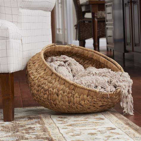 Highland Dunes Decorative Round Wicker Basket & Reviews | Wayfair