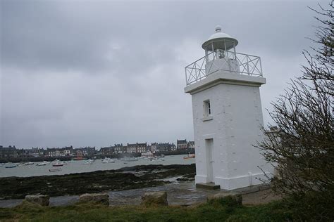 Neal's Lighthouse Blog: Barfleur Antérieur Lighthouse, Barfleur ...