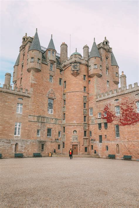 14 Best Castles In Scotland To Visit - Hand Luggage Only - Travel, Food & Photography Blog