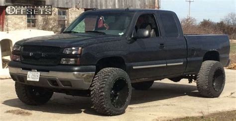 Rough Country 4" Suspension Lifts for 99-06 Chevrolet Silverado 1500, 07 Chevrolet Silverado ...