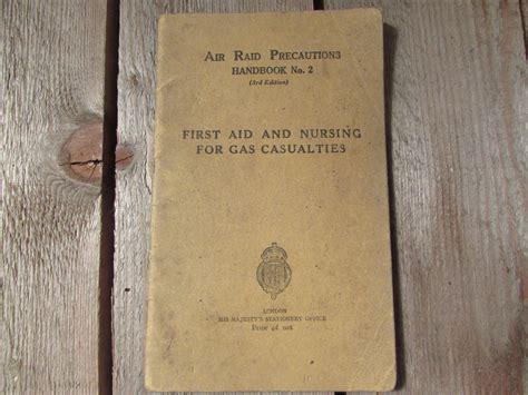 Air raid precautions handbook No2 - Antiqurio Antiques