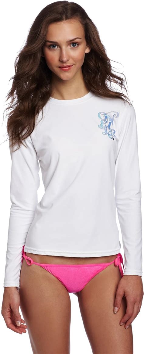 Amazon.com: O'Neill Wetsuits Women's Tech 24/7 Long Sleeve Crew, White ...