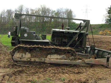 Caterpillar D8 1943 model | A restored Caterpillar D8 from 1… | Flickr