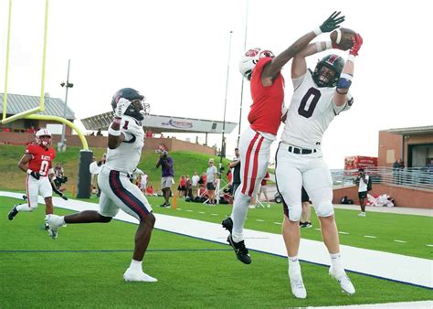 Katy Tigers earn district-opening rout of Tompkins Falcons