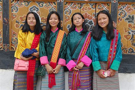 Bhutan Traditional Dress & Costume - Things to Know | Go Bhutan Tours