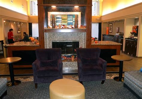 Hampton Inn & Suites Hoffman Estates - UPDATED 2017 Prices & Hotel Reviews (IL) - TripAdvisor