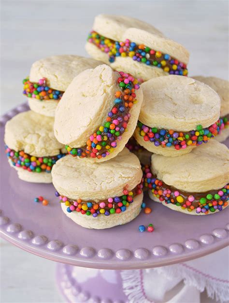 Alfajores de maicena / Recetas dulces, fáciles y ricas! / Tres Tenedores