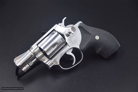 S&W MODEL 60 REVOLVER IN BRIGHT STAINLESS WITH VZ GRIPS