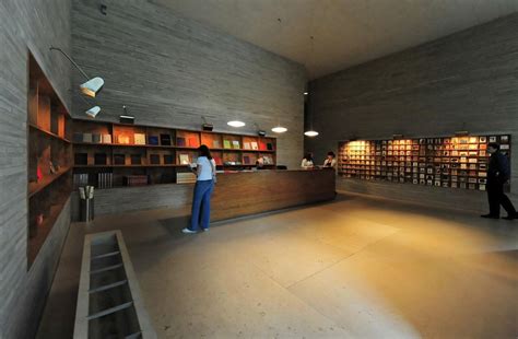 Gallery of Kolumba Museum / Peter Zumthor - 25