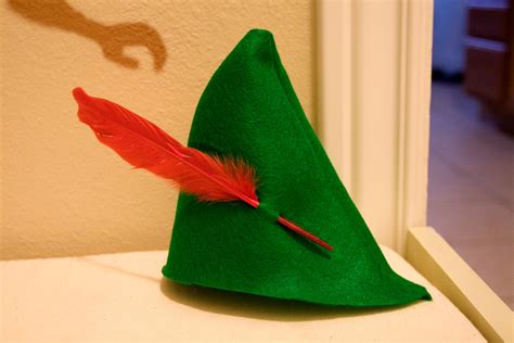 EllaDeanDesigns: Peter Pan Hat