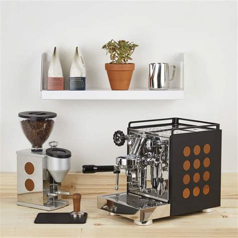 Rocket Appartamento Espresso Machine - Nera and Copper