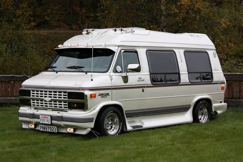 1970 Chevrolet Van - Information and photos - MOMENTcar