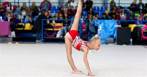 Recreational vs. Competitive Gymnastics: Which is Better for Your Child? - allgymnasts.com