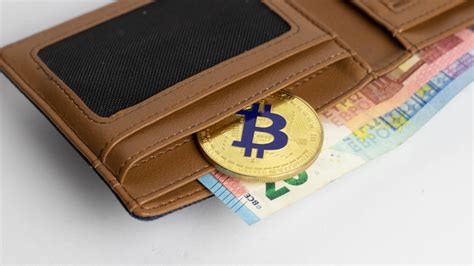 Crypto wallet explained | Currency.com