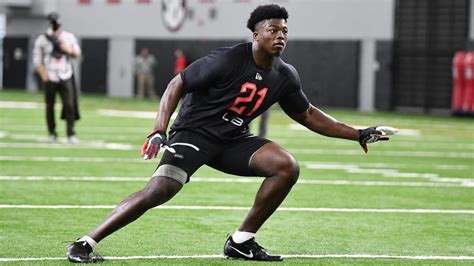 Georgia Bulldogs EDGE Azeez Ojulari's pro day highlights