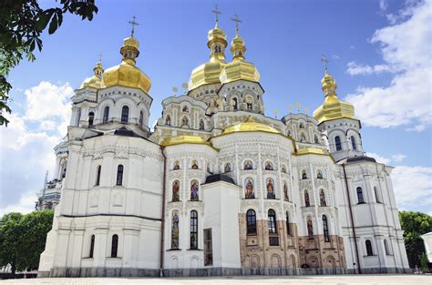 Kyevo-Pecherska Lavra | Kyiv, Ukraine Attractions - Lonely Planet