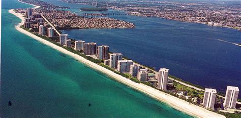 Monuments of the world: Palm Beach Island, Florida United States