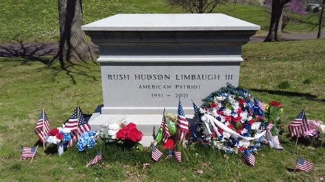 Rush Limbaugh Grave at Bellefontaine Cemetery in St. Louis - YouTube