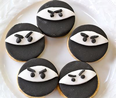 Ninja cookies -- happy 2nd birthday! | Yankee Kitchen Ninja