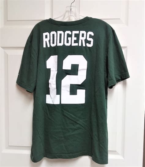 Green Bay Packers Aaron Rodgers #12 Green Jersey Style T-Shirt Size XL | Heroes Sports Cards