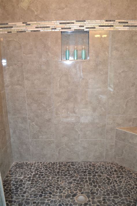 River Rock Bathroom Floor Tile - river rock | Fachadas / This is our natural river rock counter ...