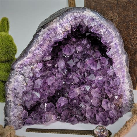 Amethyst Geode Cave | Amethyst geode, Amethyst, Geode cave