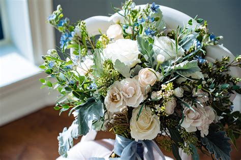 Winter Flowers for your Bouquet | Today's Bride